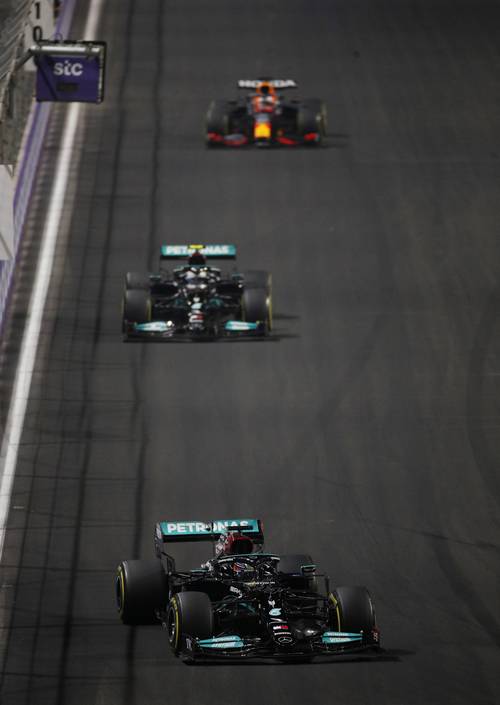 开云体育官网：F1车手积分榜更新，汉密尔顿继续领跑