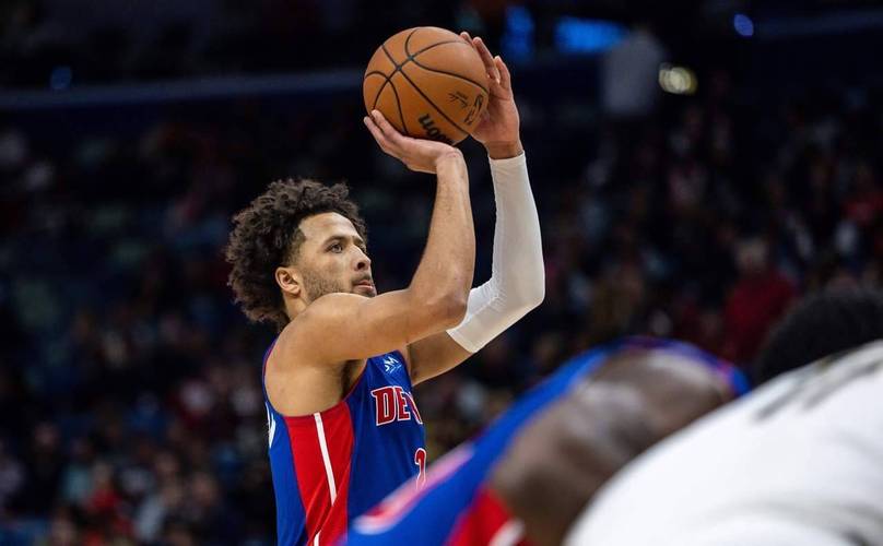 开云体育：公牛队拉文砍下40分，球队逆转取胜，nba_拉文34分 公牛击败活塞