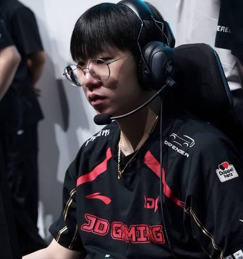 开云体育app:LOL职业选手转会风波,LCK战队变动频繁,英雄联盟lck转会