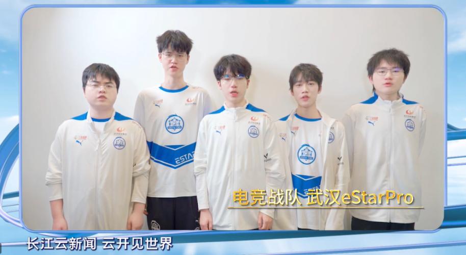 “多国合组战队崛起：开云体育app强调不同语言文化融合对战队化学反应的塑造与挑战”